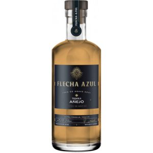Flecha Azul Añejo Tequila is crafted from blue Weber agaves that come from Tequila, Jalisco. It matures in ex-bourbon casks for 18 months.
